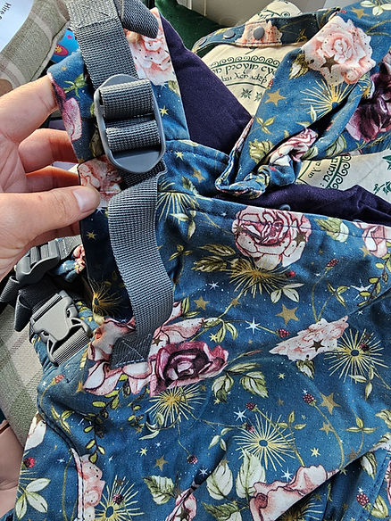 An image showing PFAs on the Boba X buckle carrier
